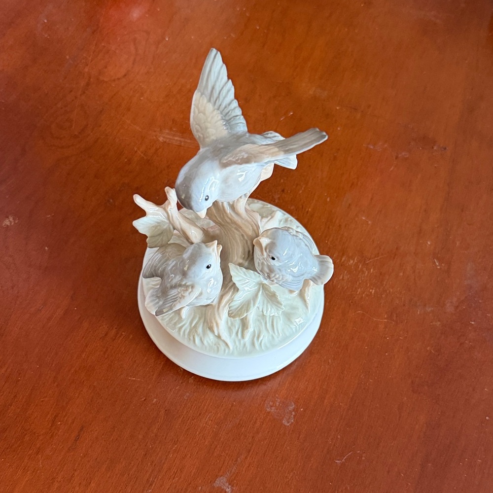 Ceramic Bird Figurine Decorative Accent - White